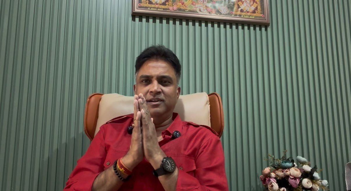 World Famous Astrologer